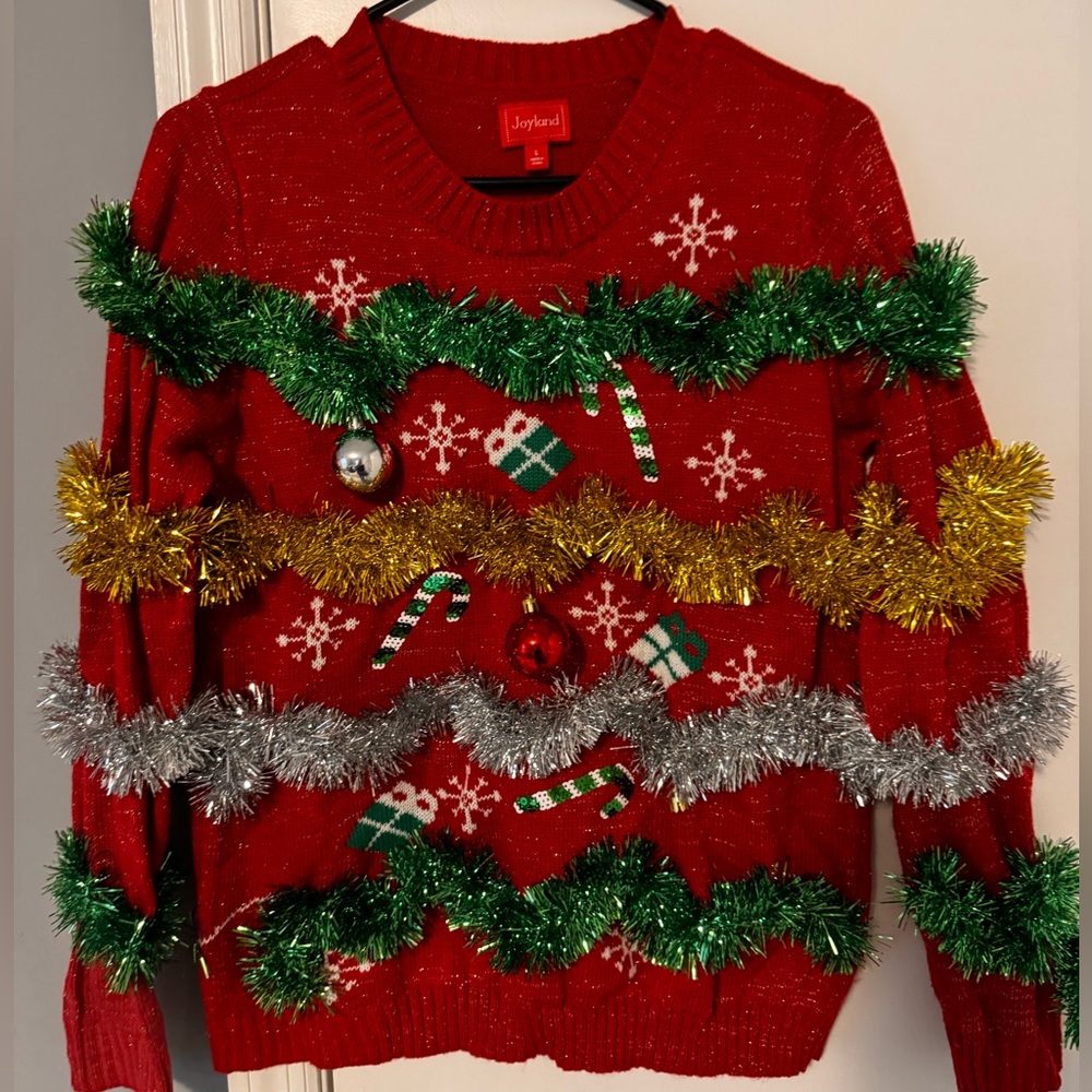 Women’s Christmas sweater